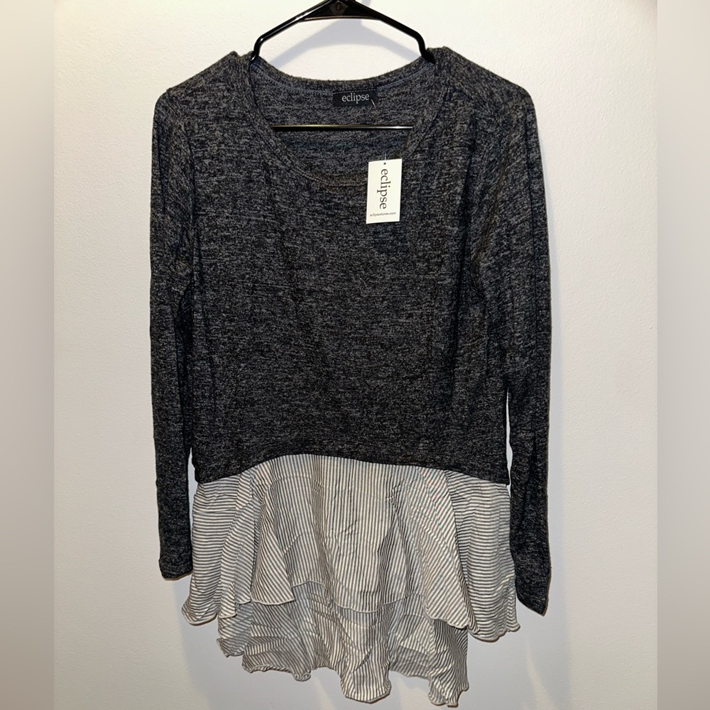 Eclipse Black and White Layered Women's Top size Small